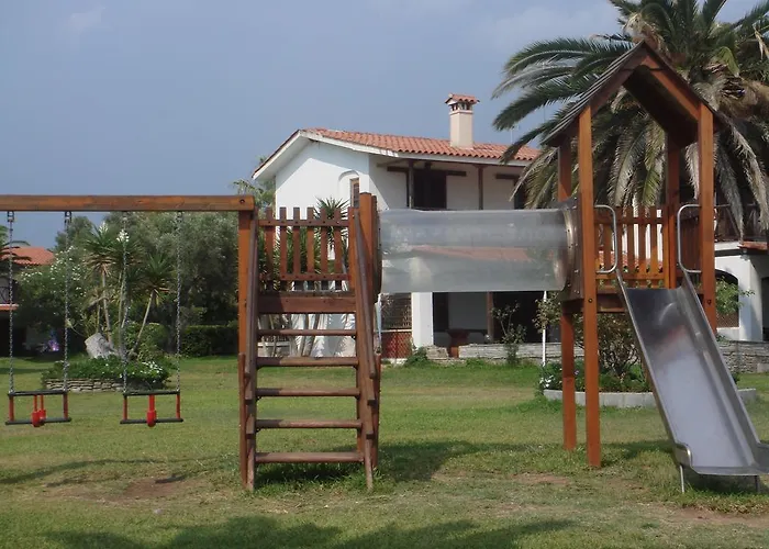 Mikiverna Maisonnette *